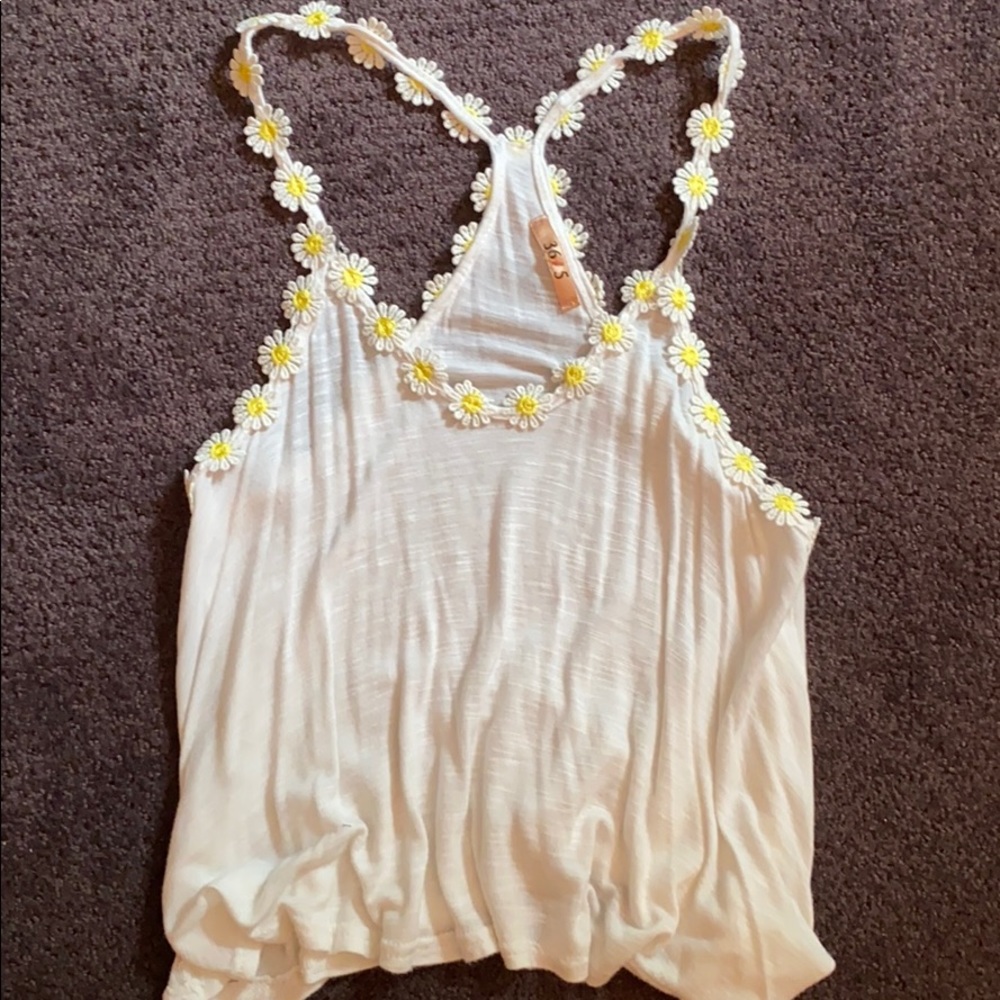 Yellow daisy racerback cropped tank!